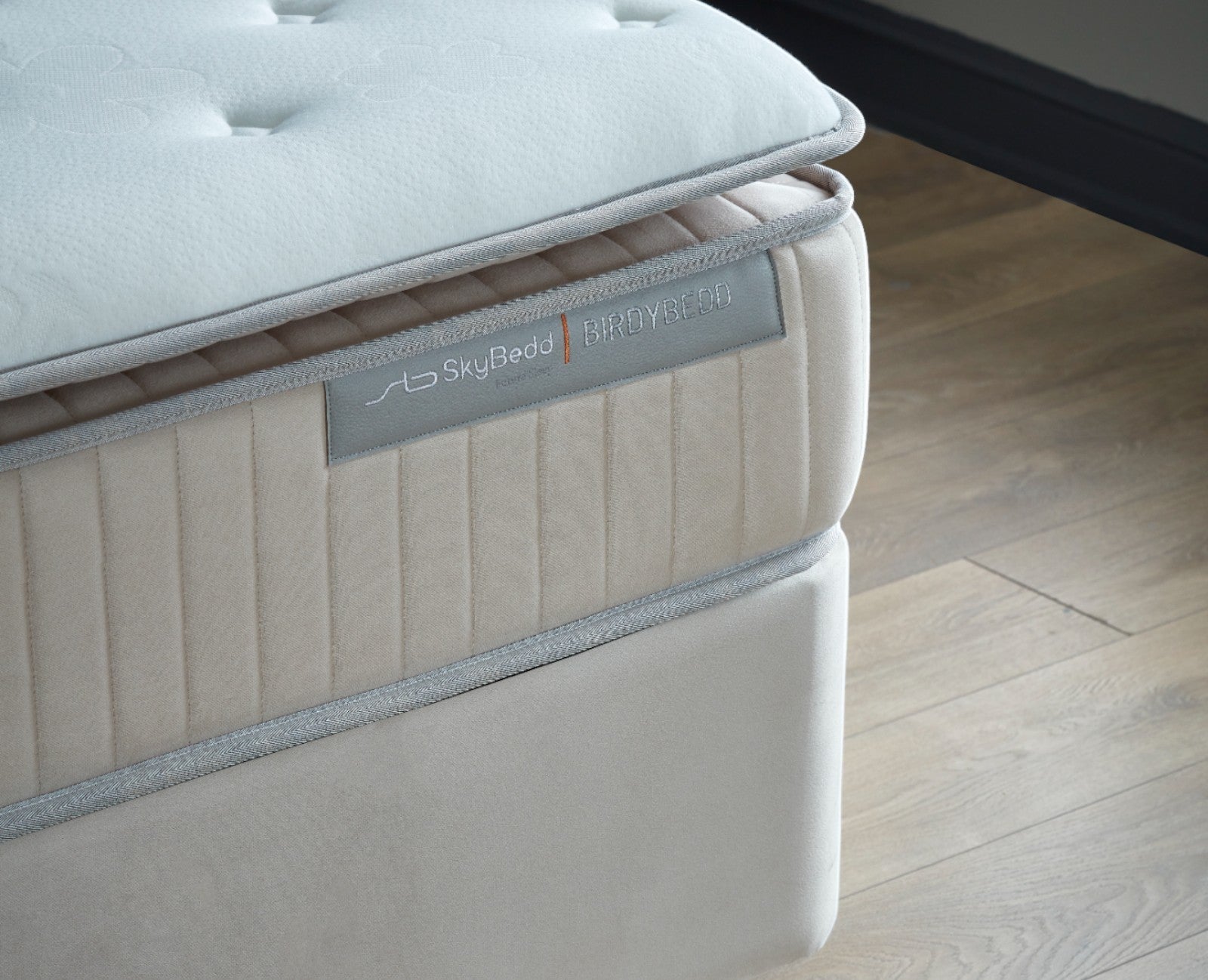 BSS BIRDYBEDD Boxspringbett Set | Matratze H3 | Box und Kopfteil Gowoll.de