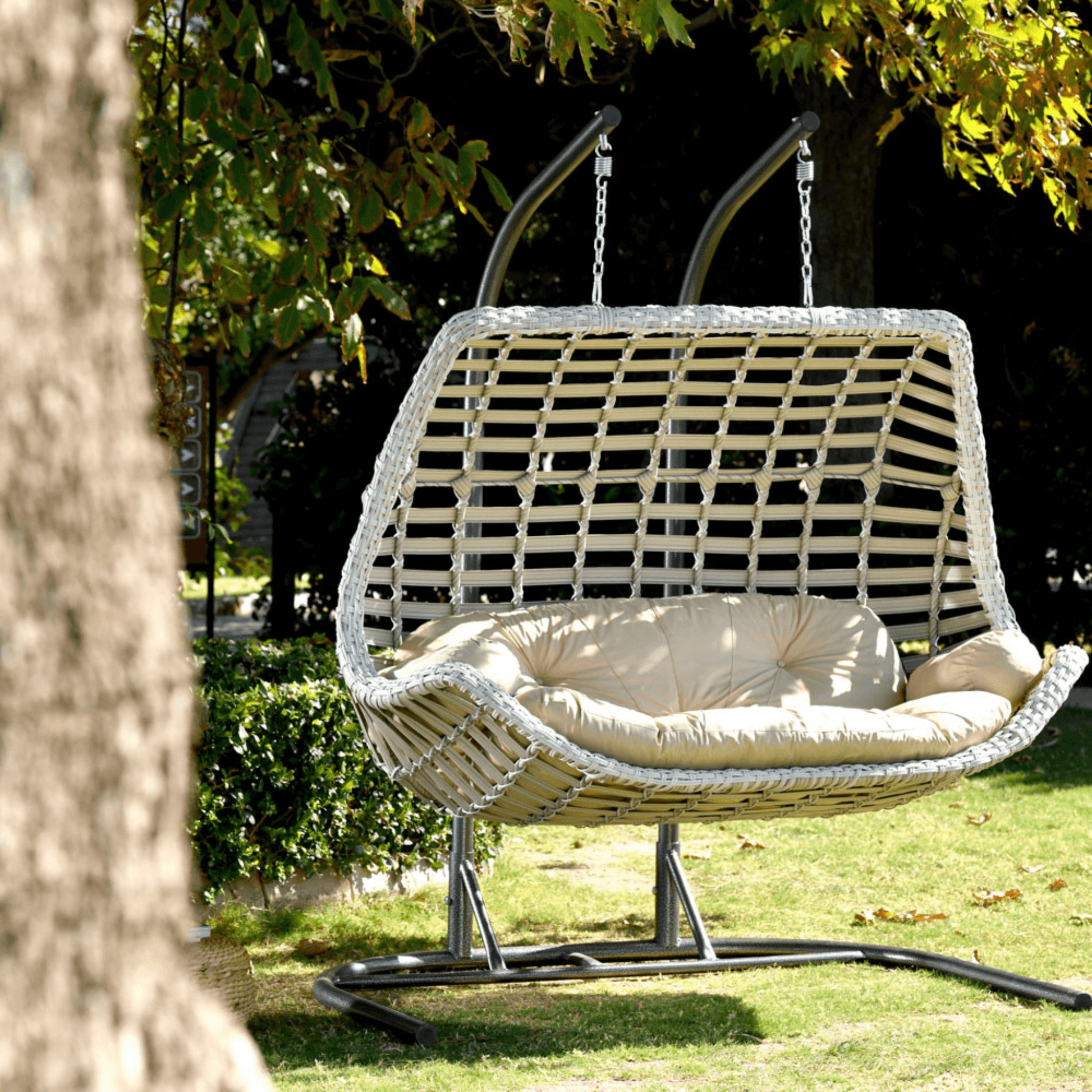 Capri Swing Gartenschaukel Rattan Hängesessel mit Gestell Hängeschaukel Cunda - Ezmann.de