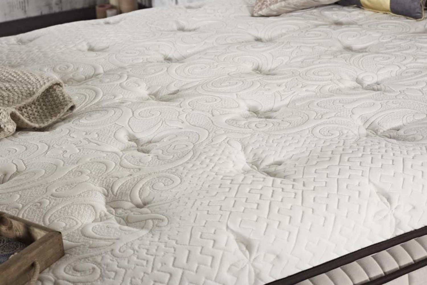 BSS WOOL TOUCH Boxspringbett Set | Matratze H2/H3 | Box und Kopfteil Gowoll.de