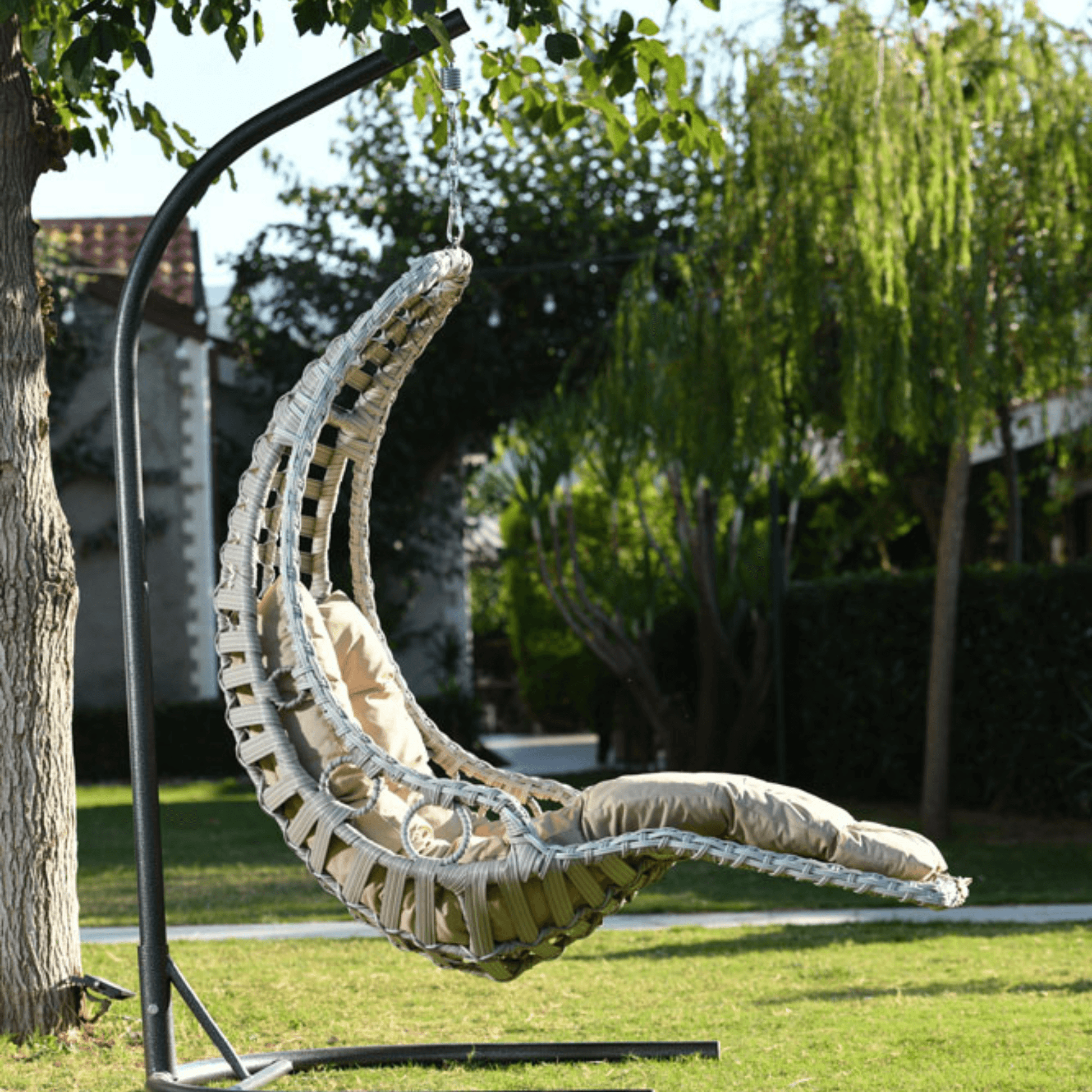 Capri Swing Gartenschaukel Rattan Hängesessel mit Gestell Hängeschaukel Bodrum - Ezmann.de