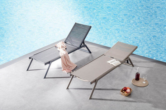 Gowoll Vegas Anthrazit Gartenliege mit Rollen Klappbar Wetterfest Sonnenliege und Stapelbar Liegestuhl, 1-tlg., mit 5 Positionen - Ezmann.de