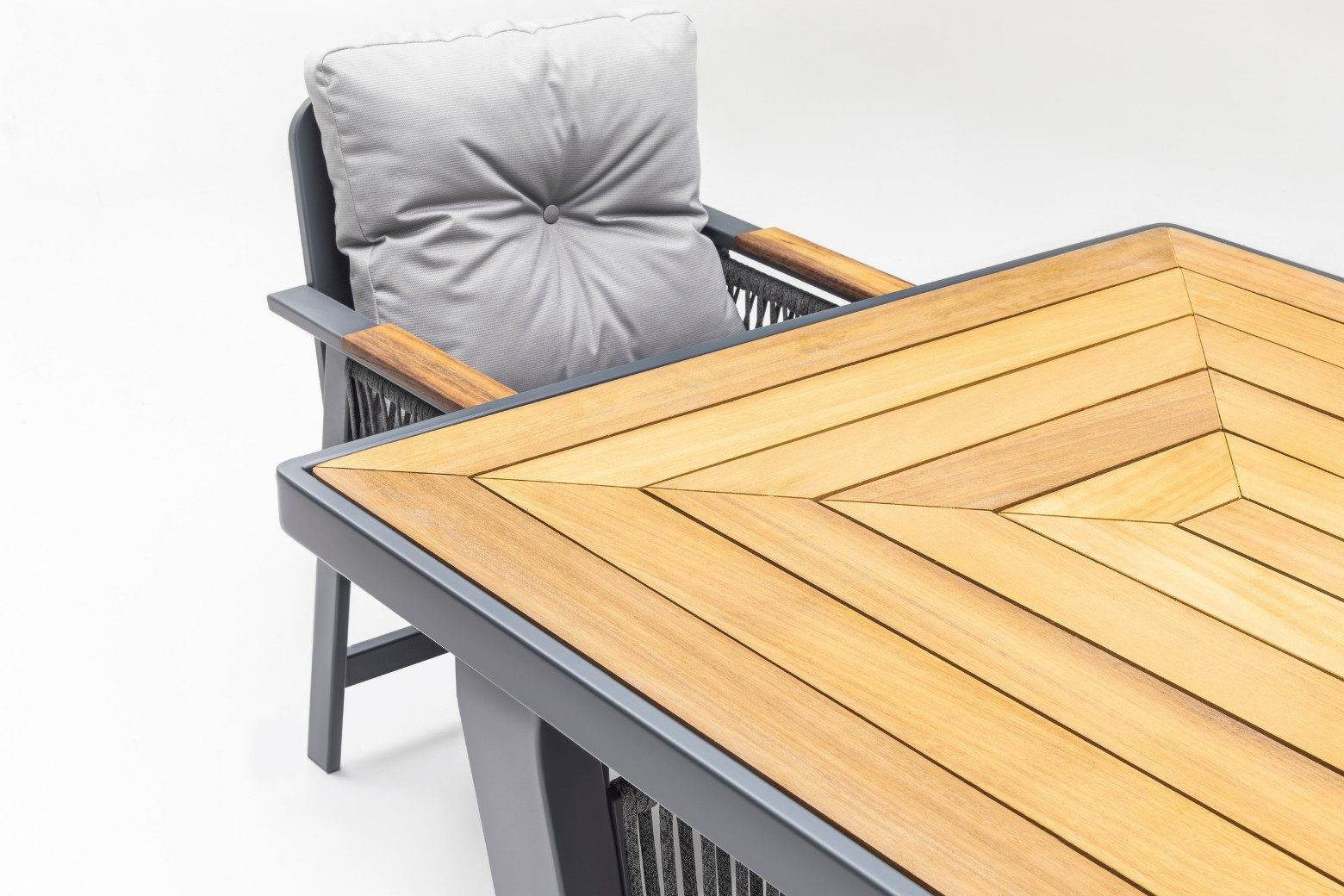 Gowoll Artemis Plus Anthrazit Gartenlounge-Set Wetterfeste Holz Gartenmöbel Set 6 Personen für Outdoor Terassenmöbel - Ezmann.de